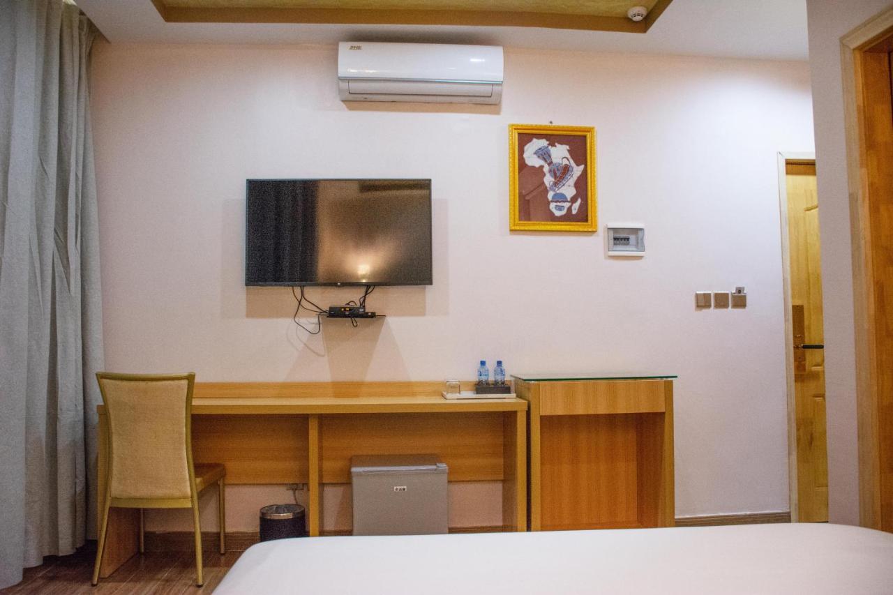 Sami Hotel Ouagadougou Esterno foto